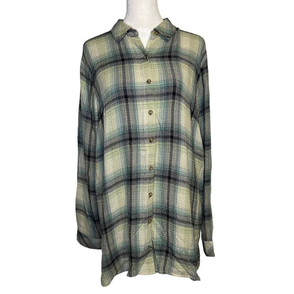 J Jill green & navy blue plaid button down shirt size M